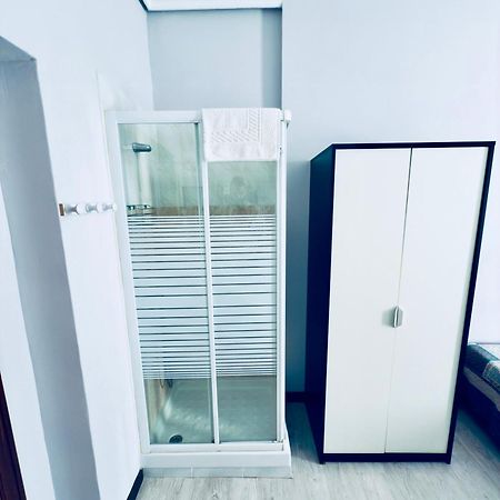 Hostal Conde De Alba Madrid Exteriér fotografie